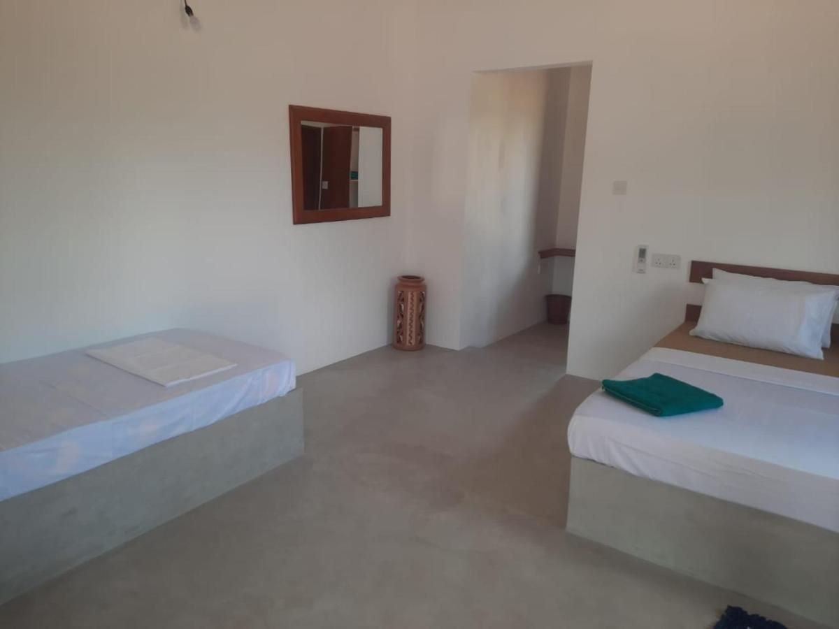 Moni Farm House Wilpattu Nochchiyagama Екстер'єр фото