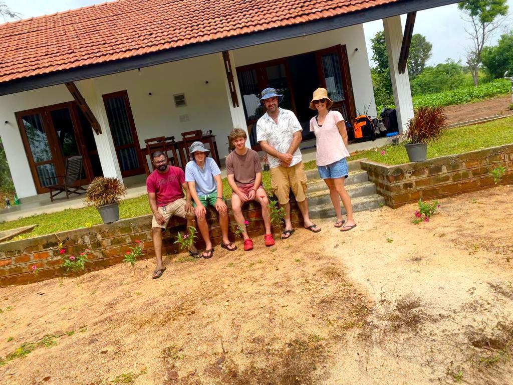 Moni Farm House Wilpattu Nochchiyagama Екстер'єр фото